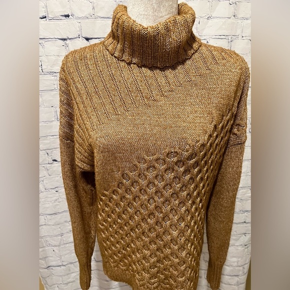 Nine West Soft Cowl Neck Sweater Brown Textured Details Size Medium - Picture 2 of 7
